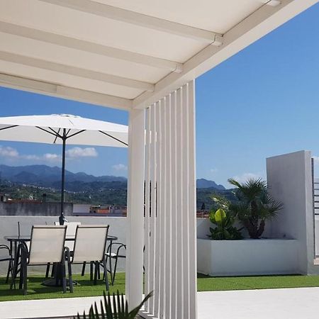 L'Isola Di Ago Apartment Torregrotta Ngoại thất bức ảnh