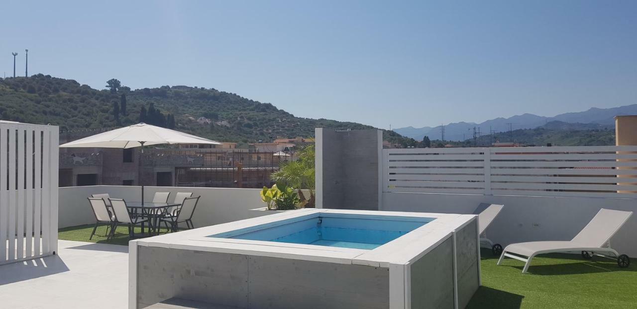 L'Isola Di Ago Apartment Torregrotta Ngoại thất bức ảnh
