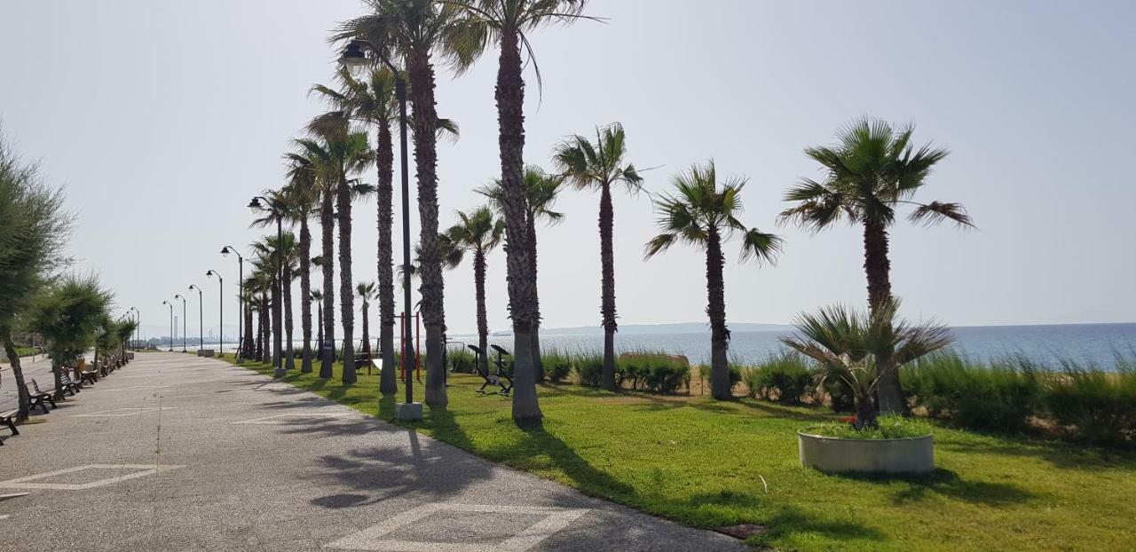 L'Isola Di Ago Apartment Torregrotta Ngoại thất bức ảnh